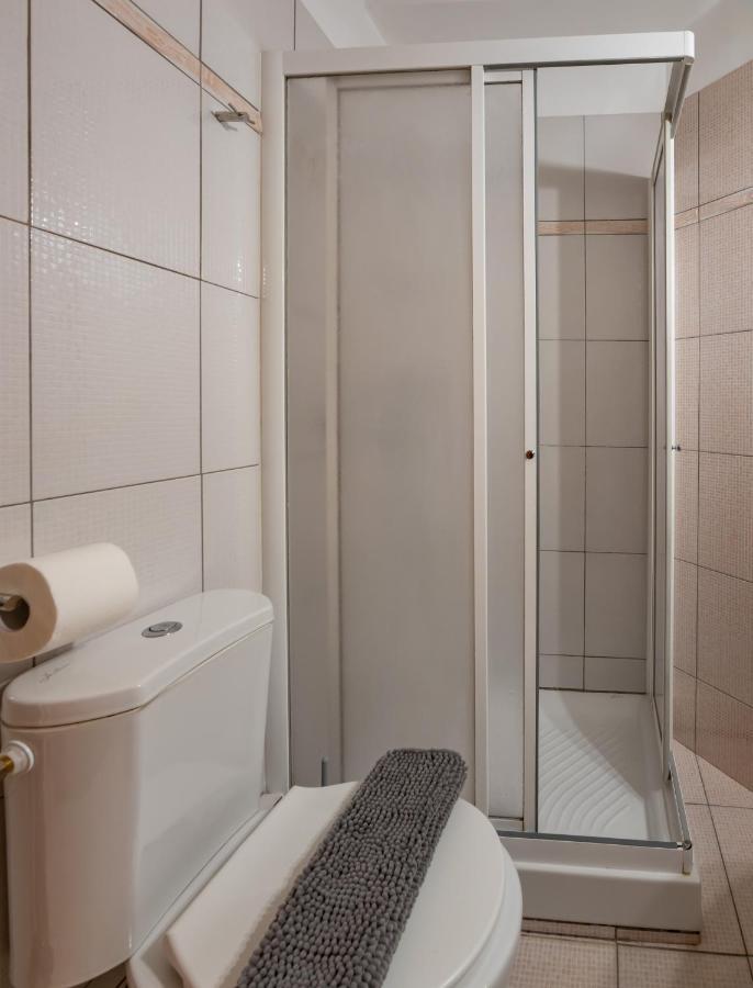Flat In Excellent Location With Private Parking Apartment Athens Exterior photo